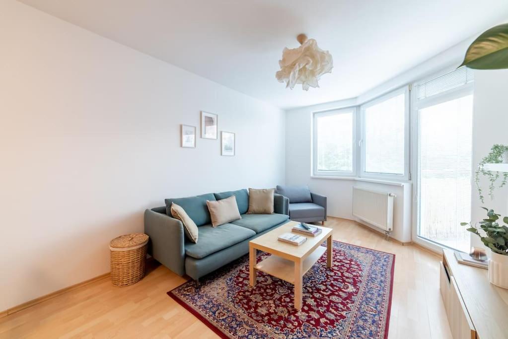 Grape Apartment Μπρατισλάβα Εξωτερικό φωτογραφία